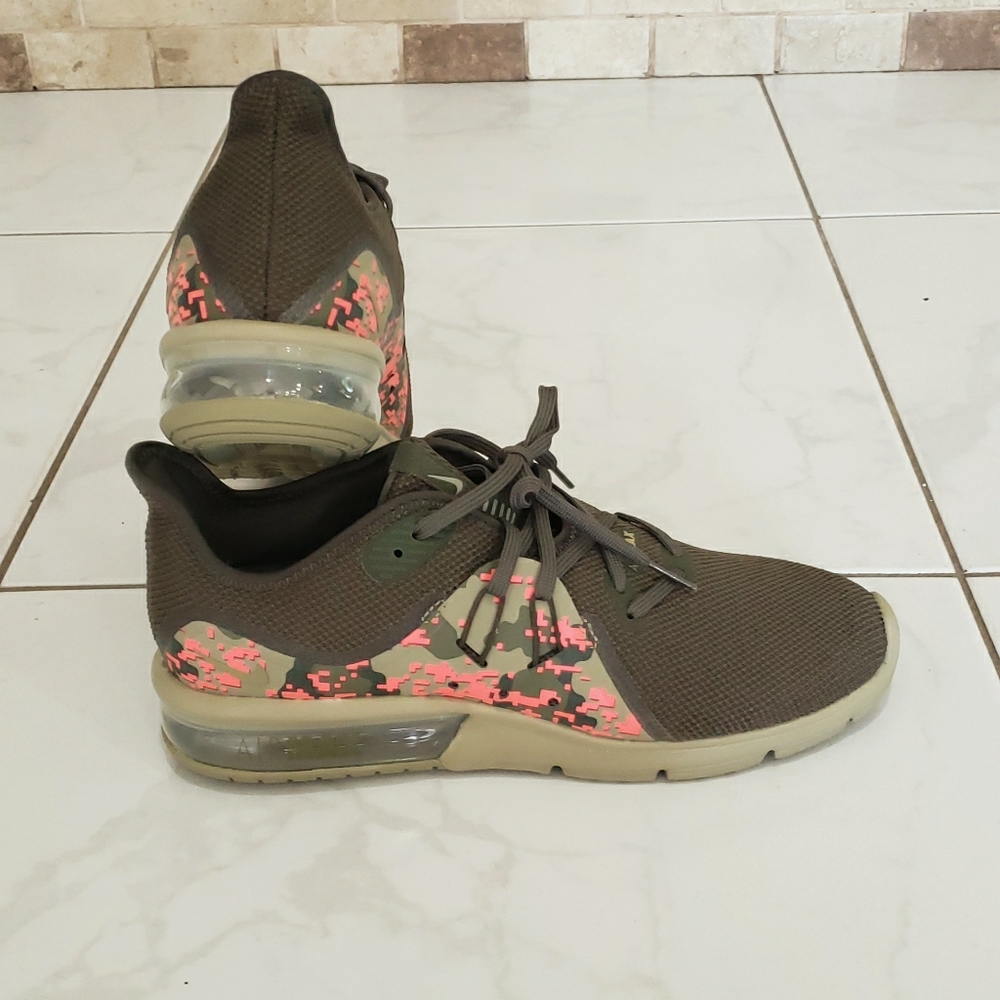 Nike Air Max Sequent 3C